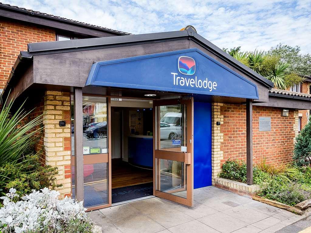 Morden  Travelodge London Wimbledon Morden المظهر الخارجي الصورة