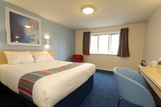 Morden  Travelodge London Wimbledon Morden الغرفة الصورة